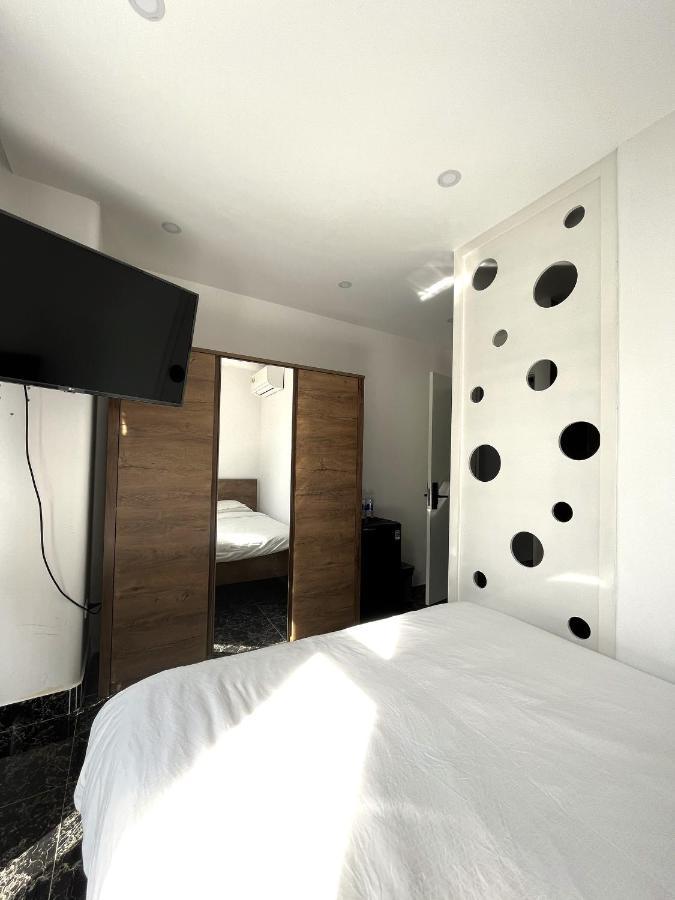 K-House, Grand World Phu Quocアパートホテル エクステリア 写真